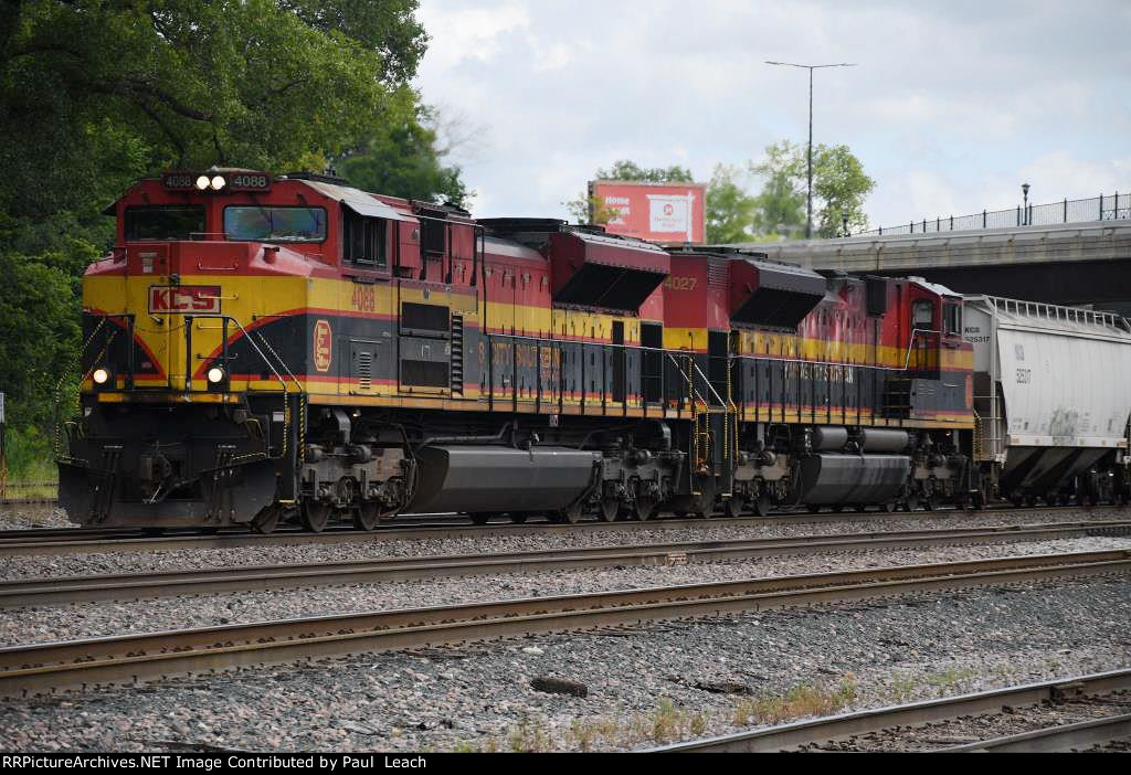 Westbound manifest comes out of the yard